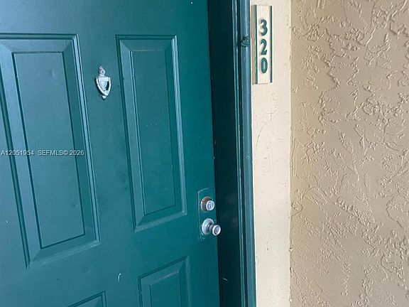 2nd image of 927 Riverside Dr APT 320