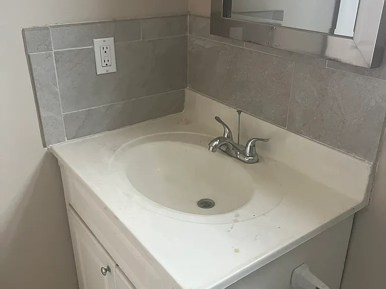 18801 Wilton Pl — Photo 7