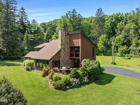 1341 Green River Rd, Williamstown, MA 01267
