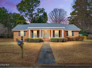 808 Chestnut Drive, Smithfield, NC 27577