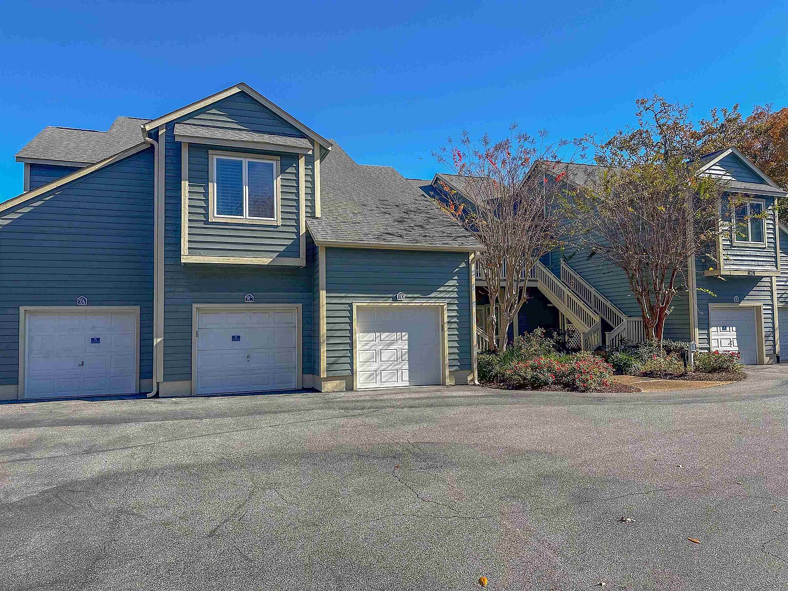 824 Castleford Circle #7-D