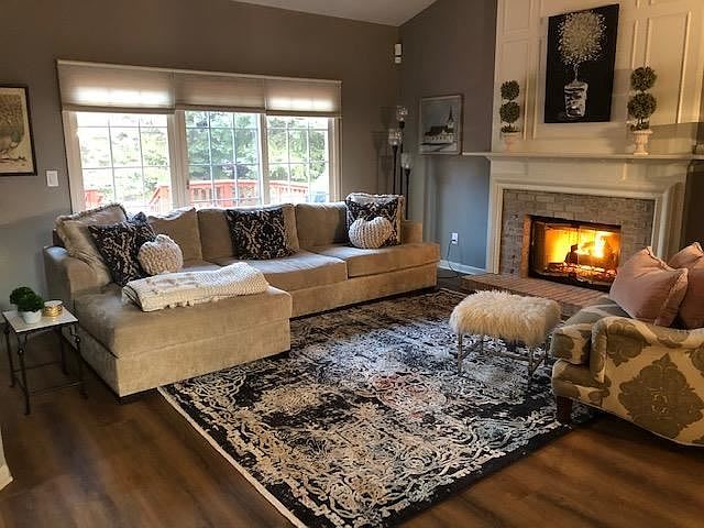 2nd image of 1236 Rock Valley Dr