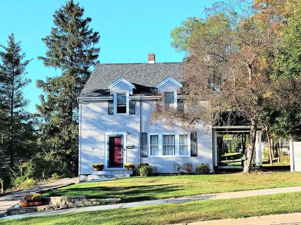 815 2nd Street, Baraboo, WI 53913