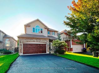 32 Davis St, Collingwood, ON L9Y0C8