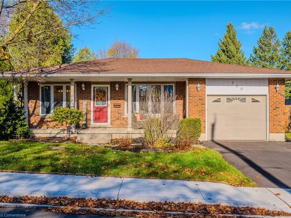 769 John St W, North Perth, ON N4W 1B6