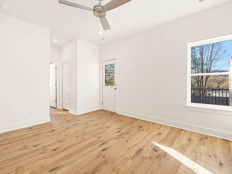 2763 W Rutledge Ln #2 — Photo 15