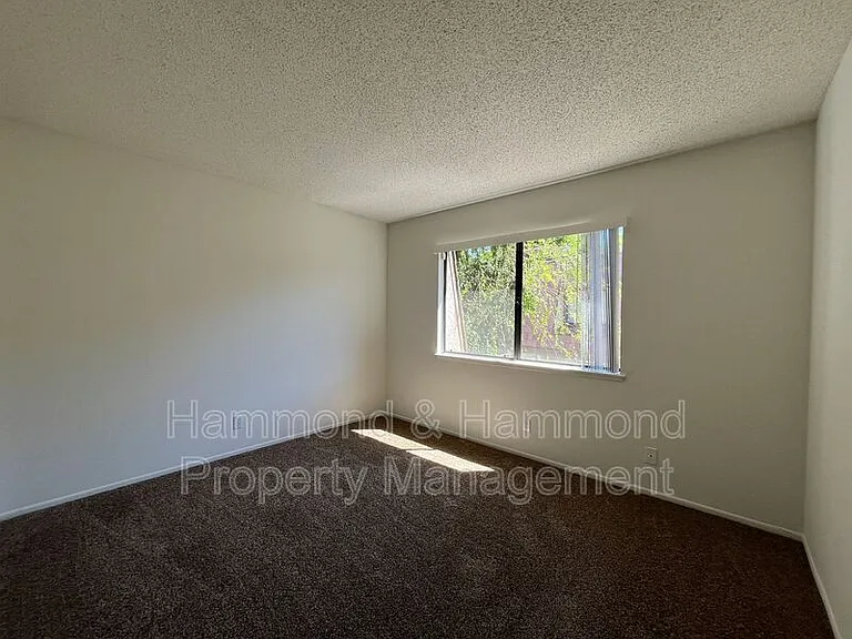 9000 Vanalden Ave #106 — Photo 11