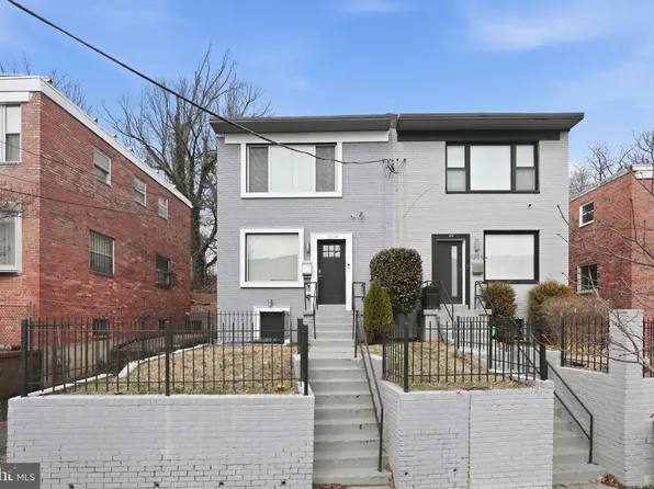 1204 Trenton Pl SE, Washington, DC 20032