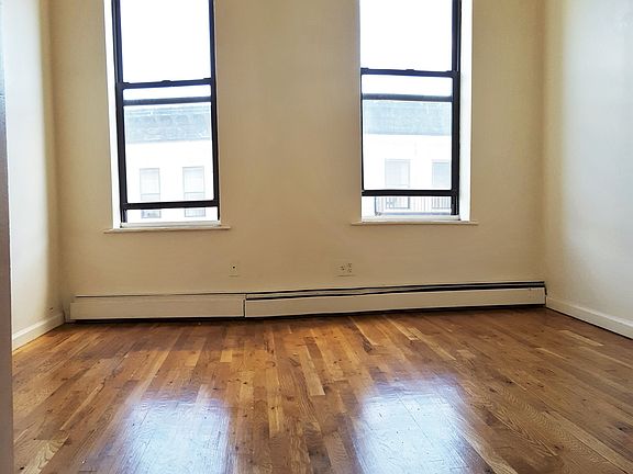 2nd image of 311 Jefferson St #6L