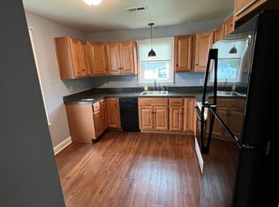 504 W Ridge Rd APT A, Marcus Hook, PA 19061