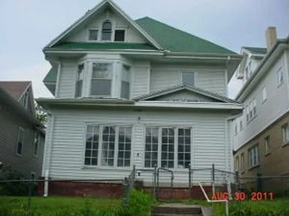2205 Felix St, Saint Joseph, MO 64501