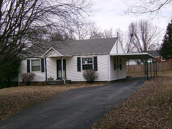 3rd image of 705 Blackstone Ave