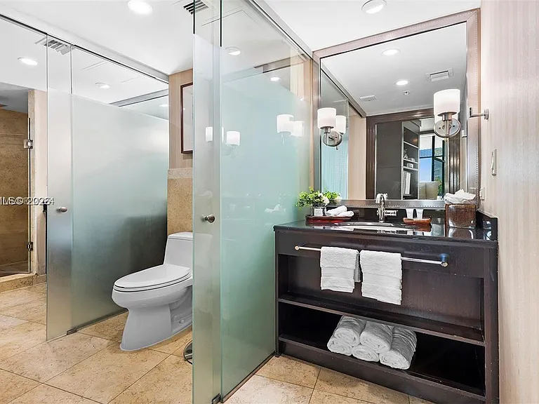 1437 Collins Ave #327 — Photo 14