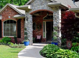 582 Walnut Hill Dr, Duncan, OK 73533