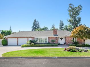 1725 W Roberts Ave, Fresno, CA 93711