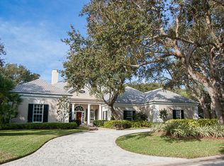 371 Llwyds Ln, Indian River Shores, FL 32963