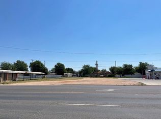 313 S Main St, Andrews, TX 79714