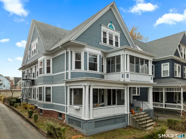 136 Edwards St Floor 3, New Haven, CT 06511