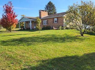 119 Fox Hill Rd, Shippensburg, PA 17257