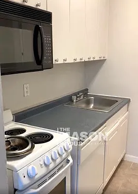 Rented by Mason Group LLC | media 14