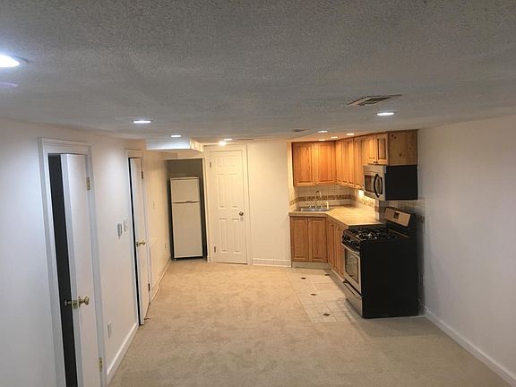 liven/dinning/ kitchen area