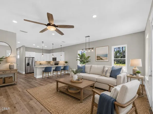 2626 Allison Ave, Panama City Beach, FL 32408
