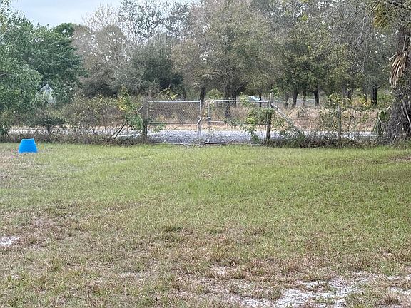 5th image of 754 Hunting Club Avenue