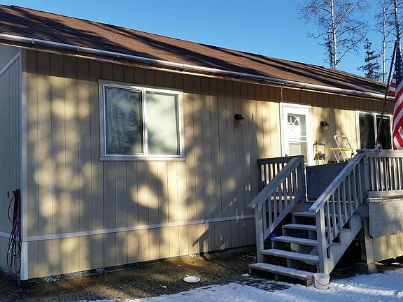 2nd image of 3975 N Maid Marian Dr