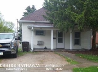 6910 Starr St, Lincoln, NE 68505