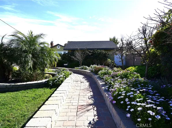 1338 W 221st St, Torrance, CA 90501