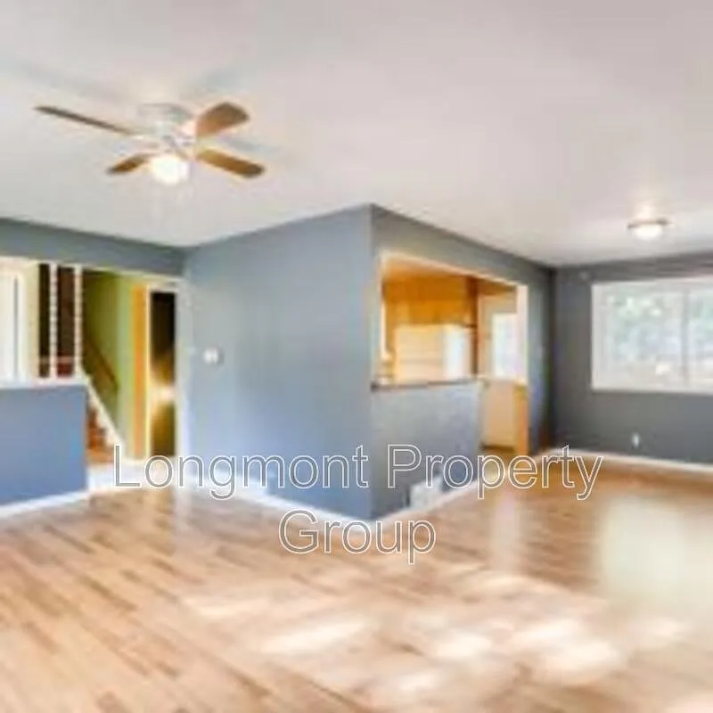 4 bed, 2.0 bath, 2025 sqft, $2,540 — Photo 2