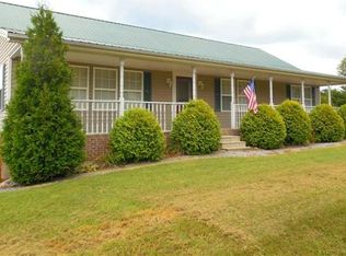 3025 Riverside Dr, Danville, KY 40422