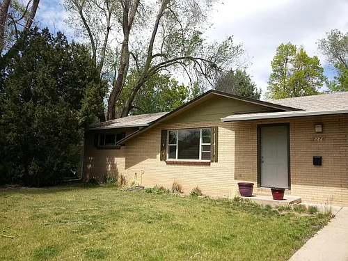 2224 Clearview Ave Photo 1