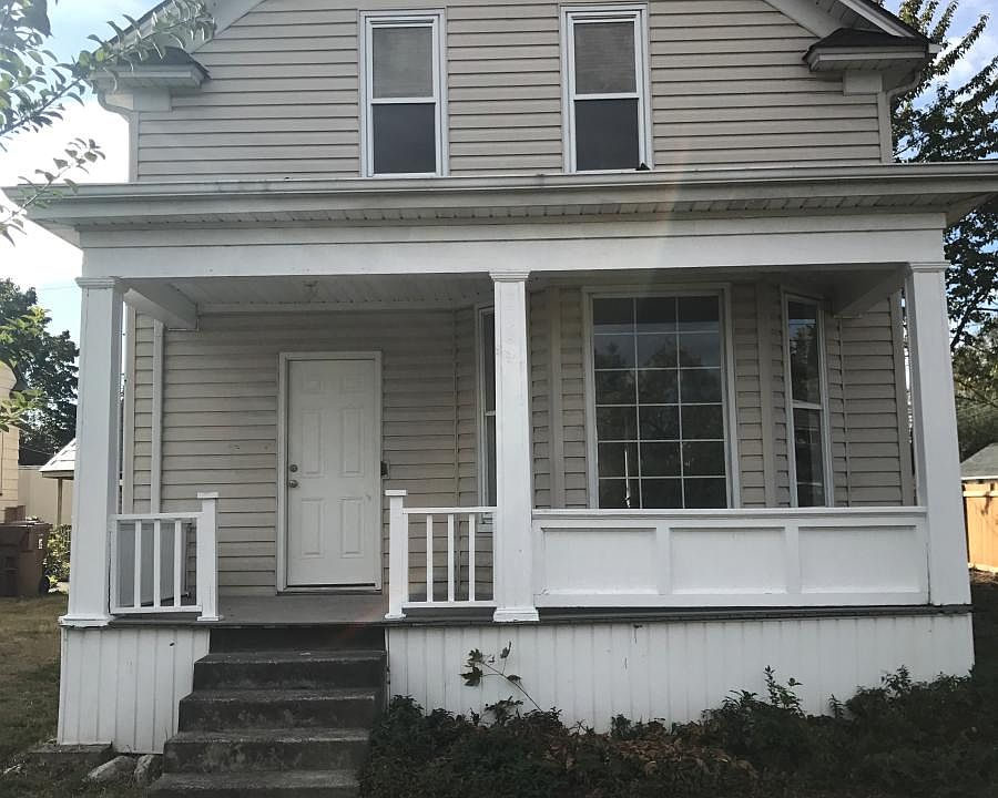 1st image of 3564 Tacoma Ave S
