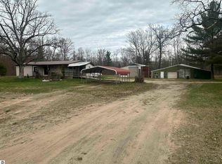 13290-3 Lea Dr, Marion, MI 49665