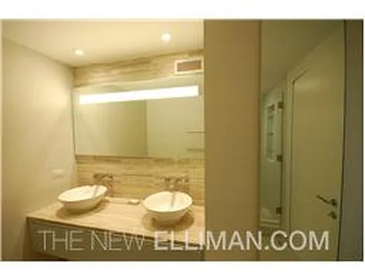 Rented by Douglas Elliman | media 22