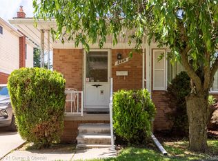 3220 Alice St, Dearborn, MI 48124