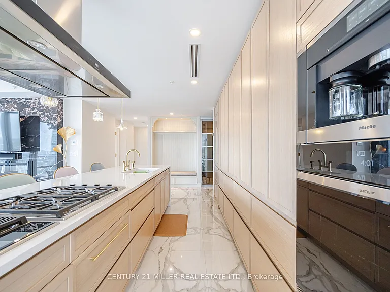 180 University Ave #2705 — Photo 19