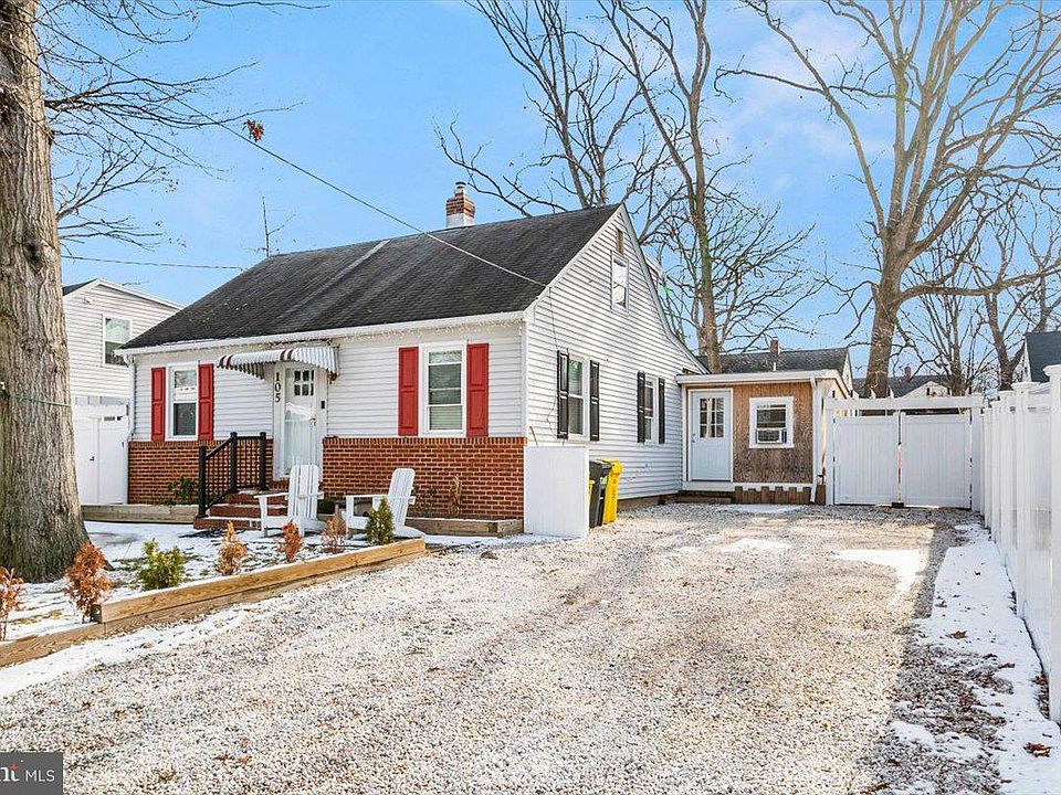 1st image of 105 Linden Ln