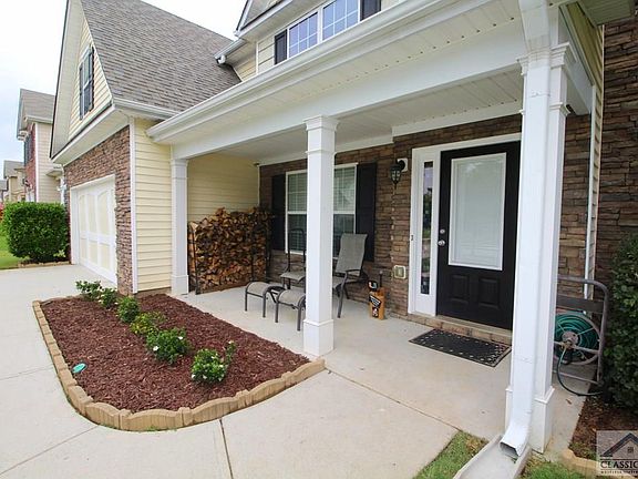 3rd image of 3428 Gardenside Walk