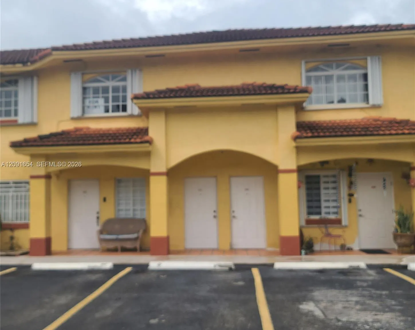 Poinciana Royale Villas C — Photo 1