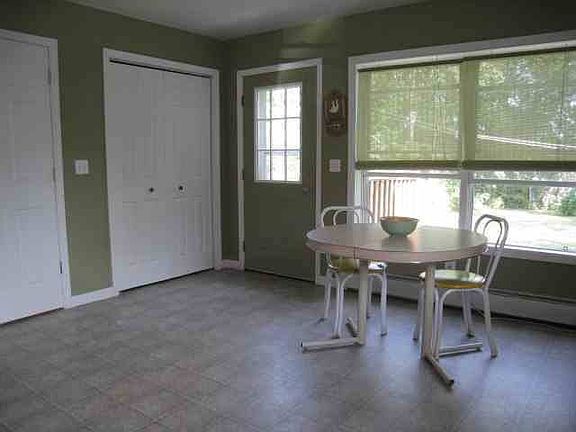 5th image of 79 Platt St