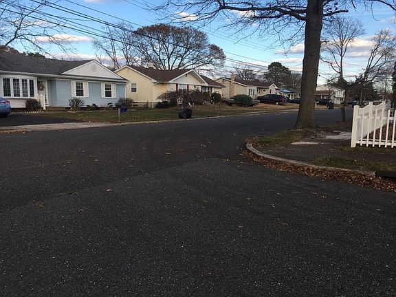 5th image of 1006 Midwood Dr