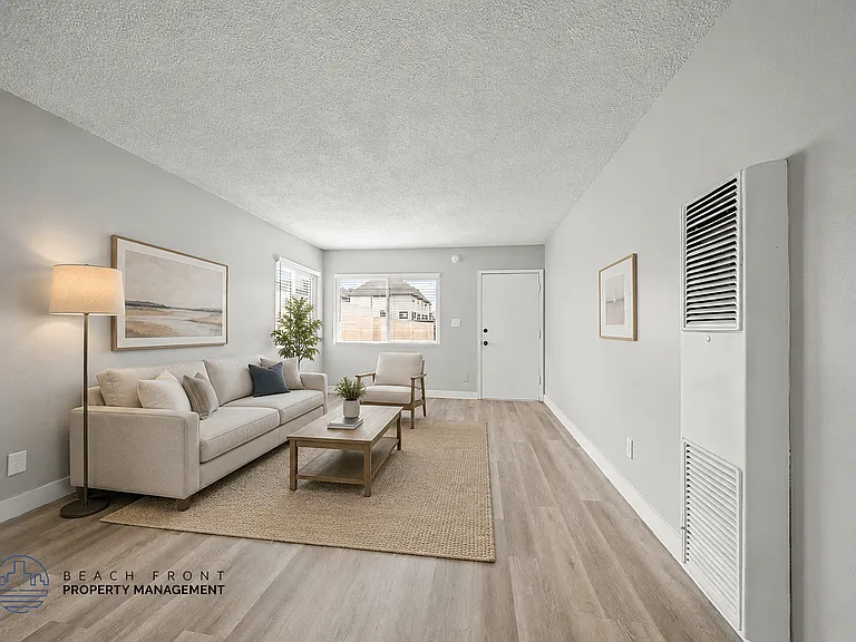 835-845 Glenway Dr. — Photo 15