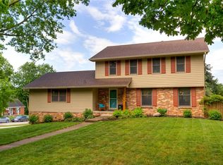 900 45th St, West Des Moines, IA 50265