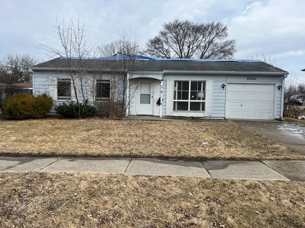 22045 E Churchill Dr, Richton Park, IL 60471