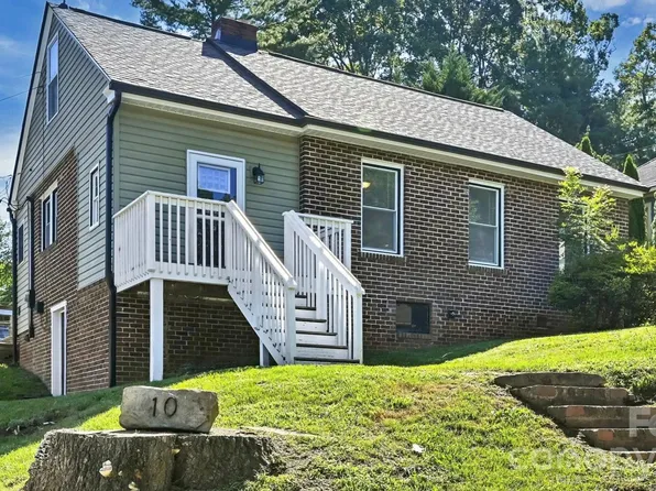 10 Enka Oak St, Candler, NC 28715