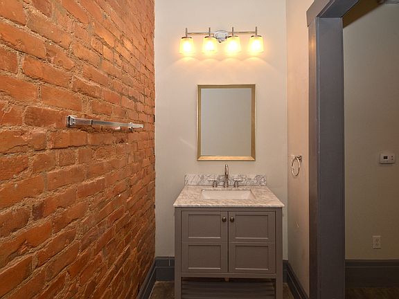 5th image of 1520 Blair Ave