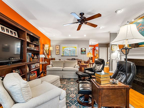 5th image of 1422 Coachman Ln
