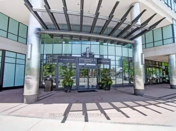 12 Yonge St #1805, Toronto, ON M5E 1Z9